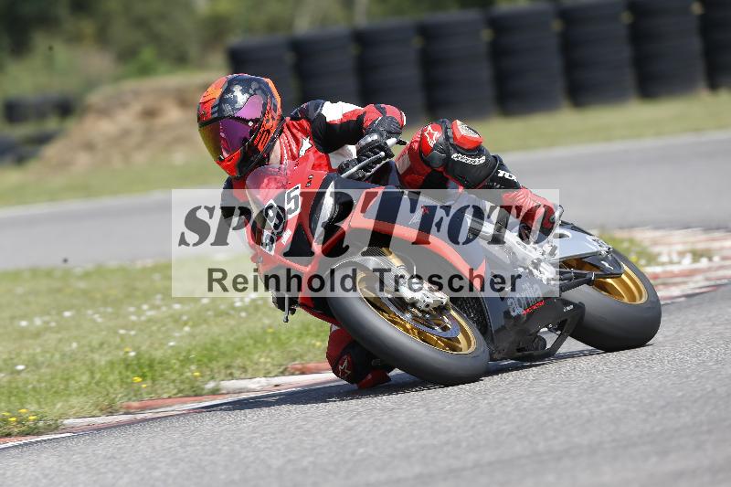 /45 10.08.2025 Plüss Moto Sport ADR/Einsteiger/595